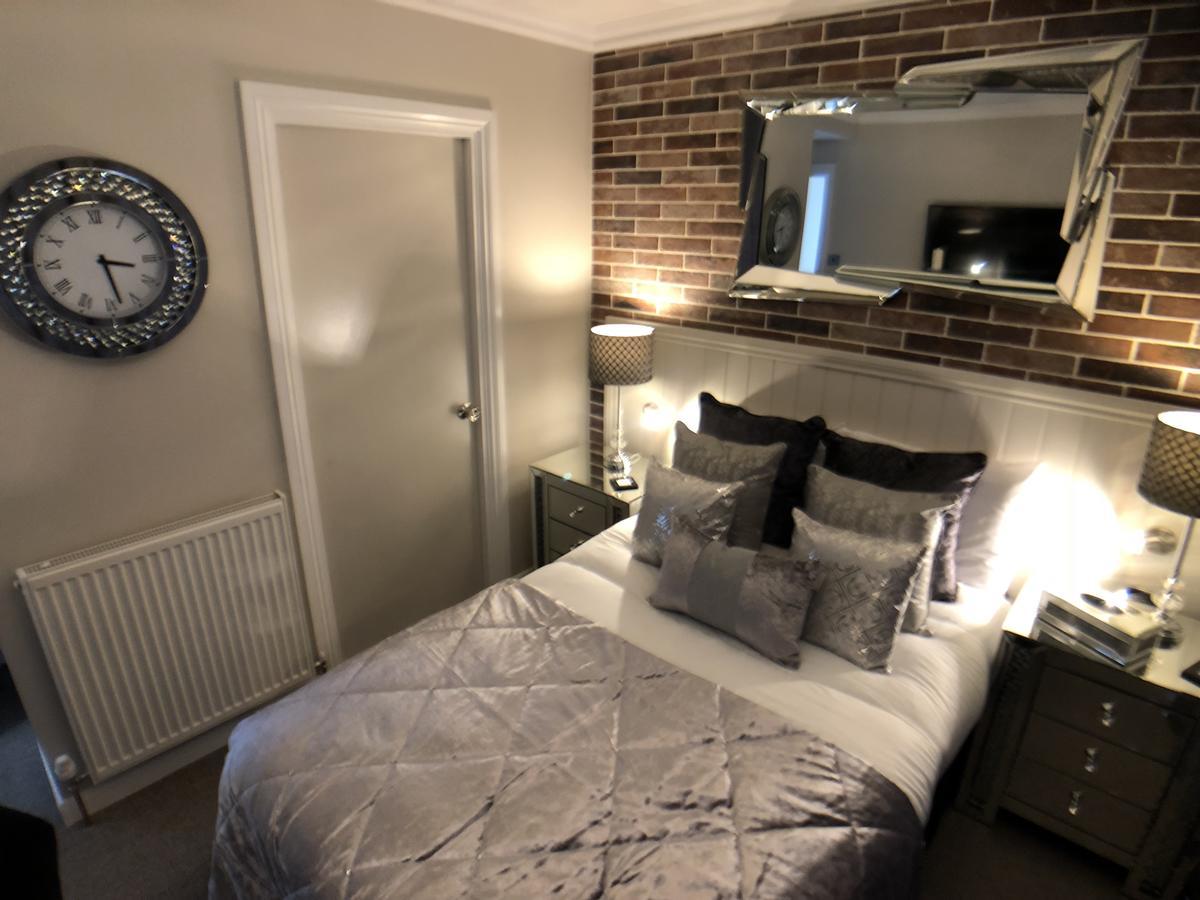 The Wolf Inn Lowestoft Exteriör bild