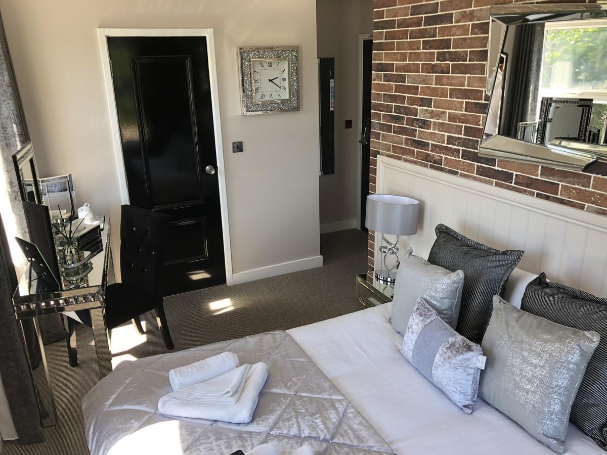 The Wolf Inn Lowestoft Exteriör bild